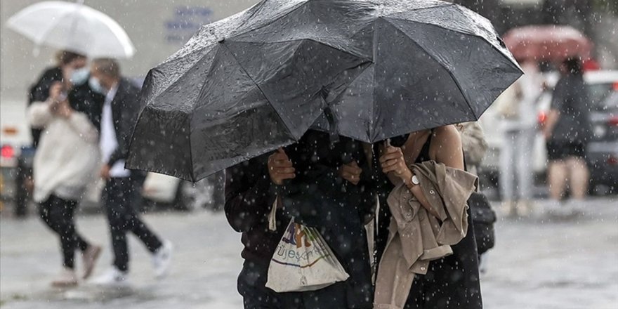 Meteorolojiden 28 İl için Kuvvetli Yağış  ve Fırtına Uyarısı Geldi