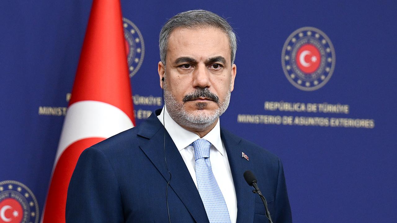 Türk Dünyasının Devlet Bakanı Hayatını Kaybetti! Türkiye ayağa kalktı
